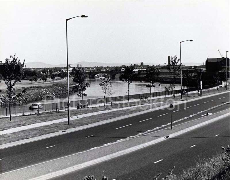Stockton Riverside Road Stockton Riverside | Picture Stockton Archive